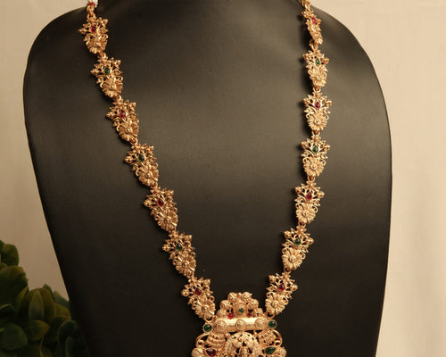 Divine Ganesha Temple Treasures Necklace Set