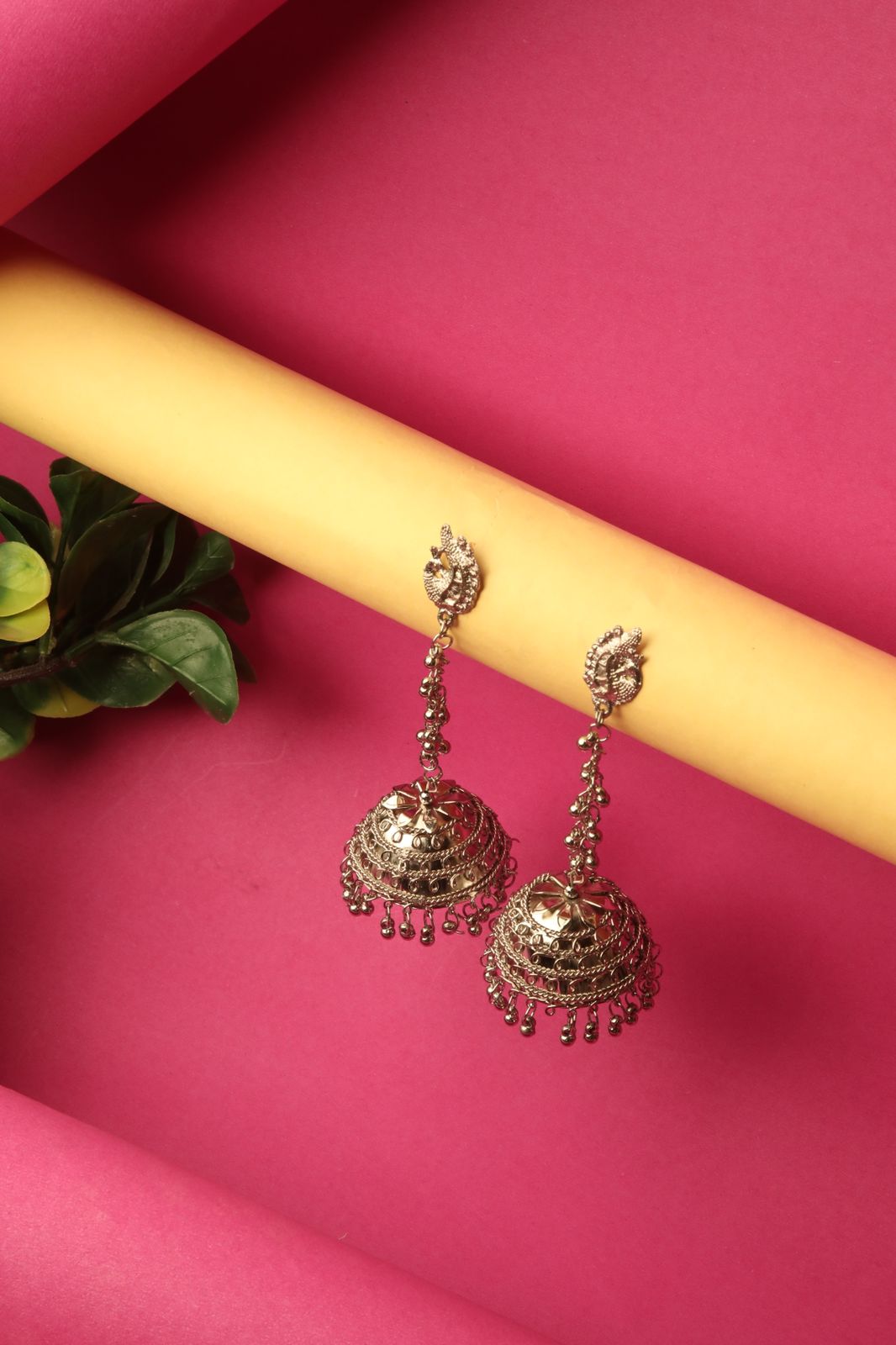 Gleaming Dome jhumka