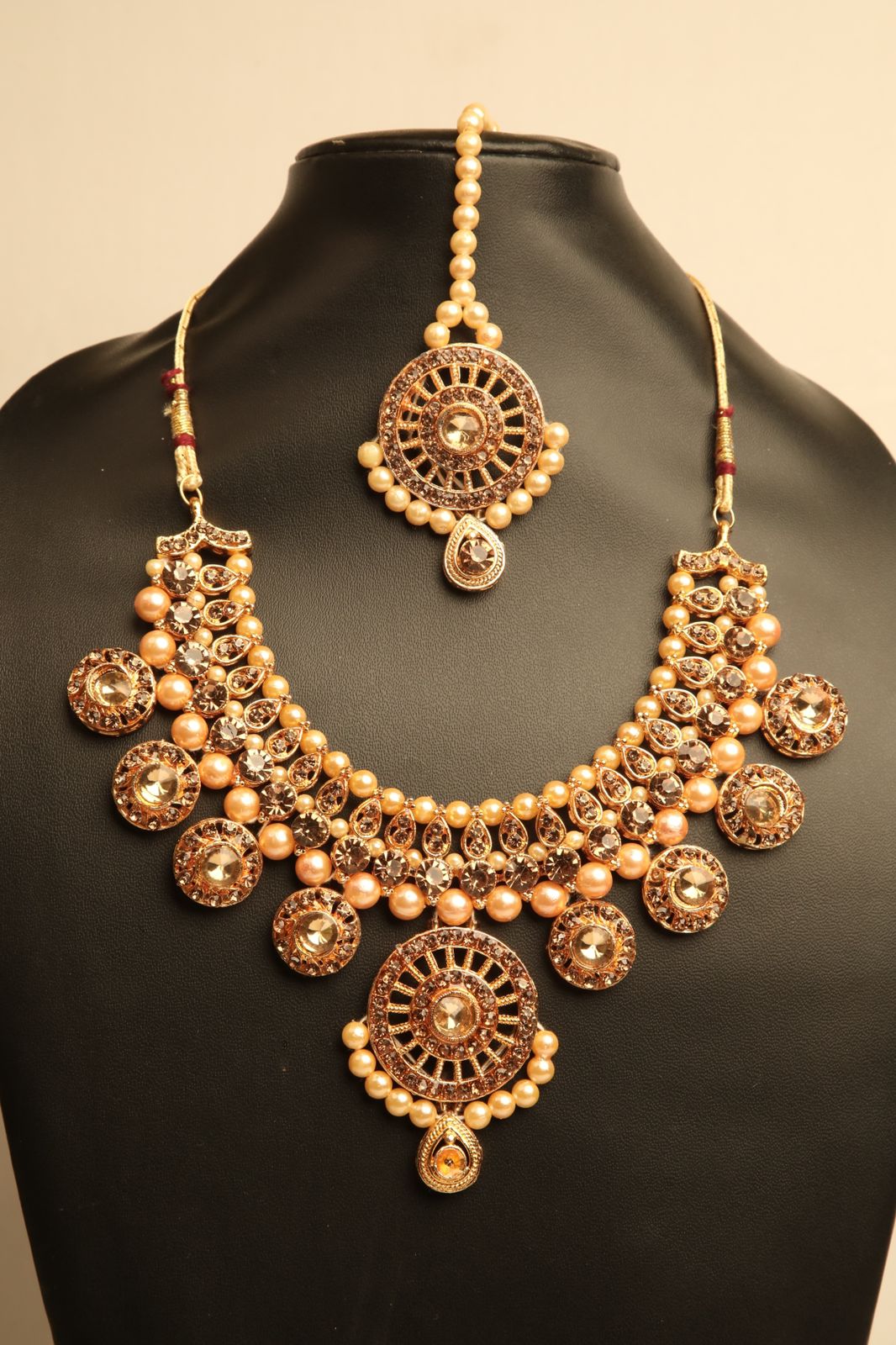 Golden Embrace Necklace set