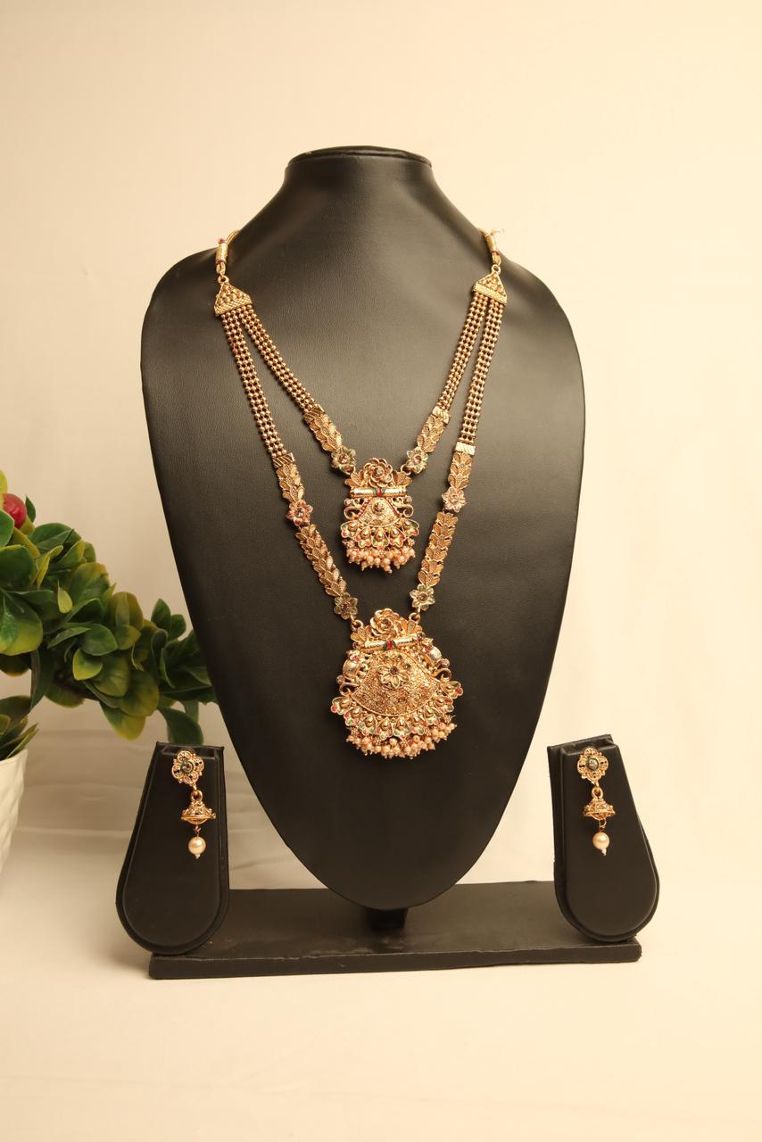 Devine Temple Necklace set