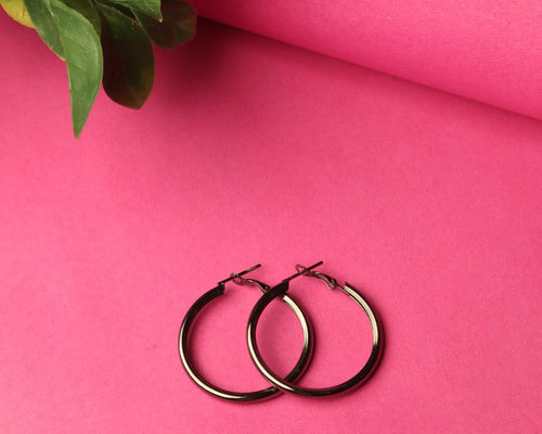 Black circleular Earrings