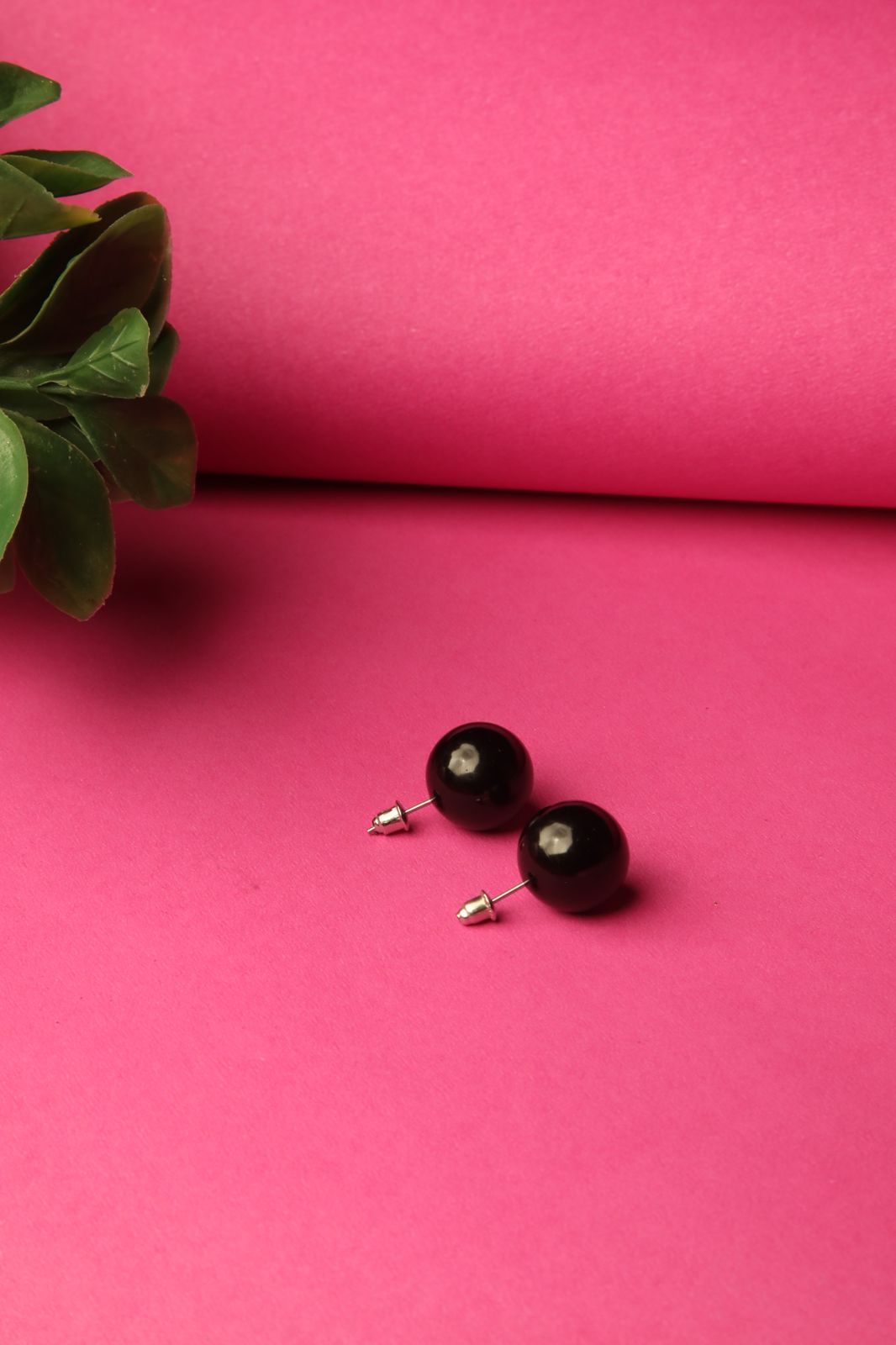 Black Pearl Earrings