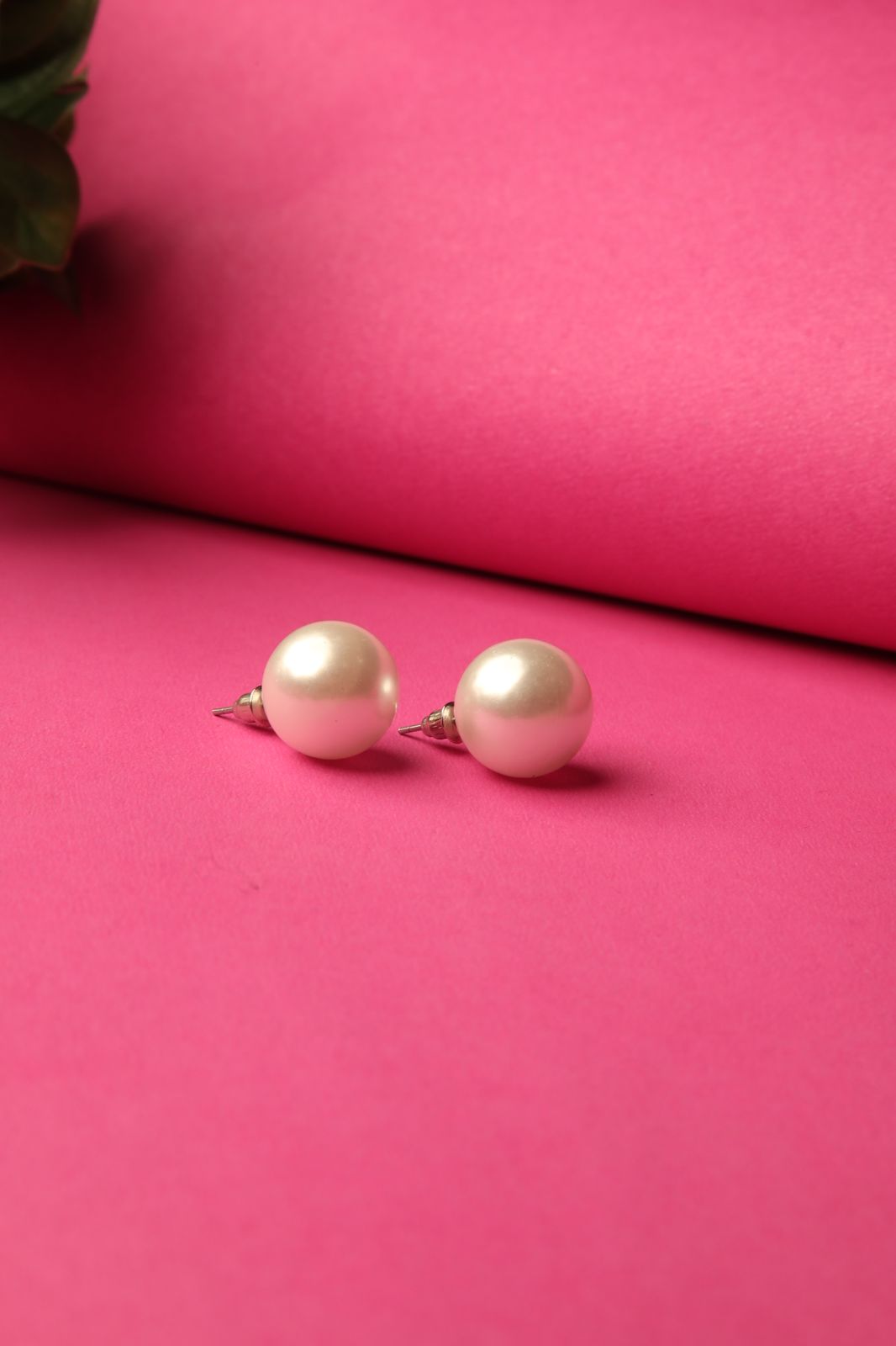 White Pearl Earrings